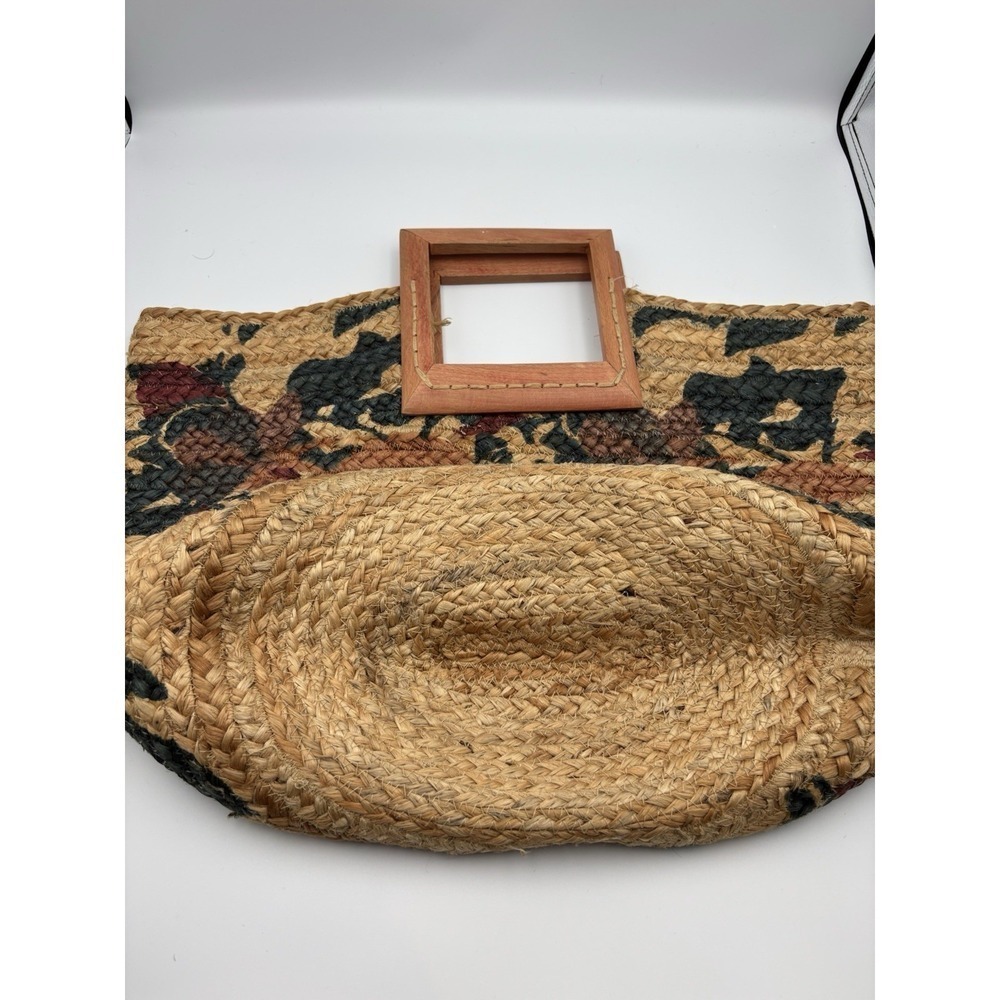 Antik Kraft Multicolor Woven Straw Tote with Wooden Handles - Picture 4 of 8